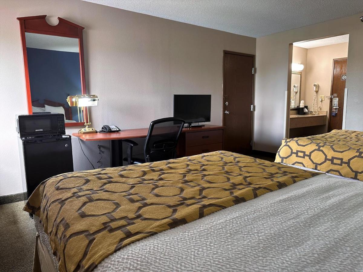 Hotel Baymont By Wyndham Corydon Extérieur photo